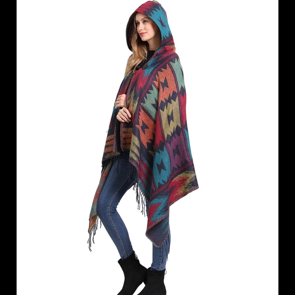 Boho Euty Southwestern Pattern Poncho tribal Aztec no tag boho Lagenlook
